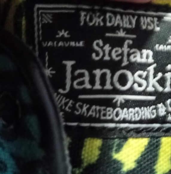 Nike Stefan Janoski leopard print skateboarding shoes. Size 6.5. Used condition - Picture 3 of 6